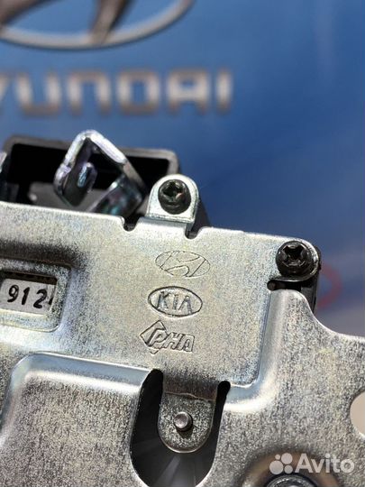 Замок багажника Kia RIO 3