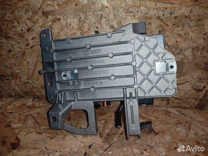 Усилитель звука Audi A6 C6 BRE 2007