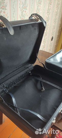 Комплект чемоданов времен СССР