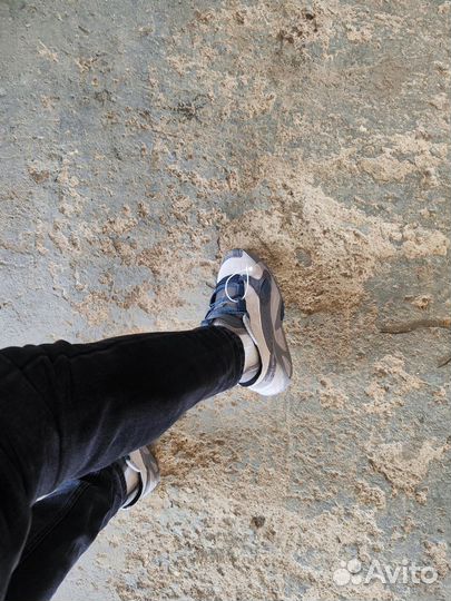 Adidas мужские кроссовки