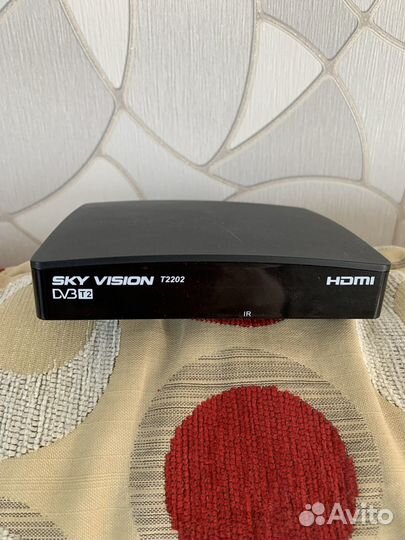 Цифровая тв приставка Sky Vision T2202