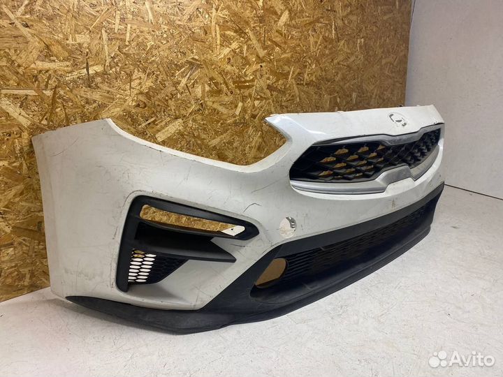 Бампер передний на Kia Cerato 4 IV BD 2018-2022