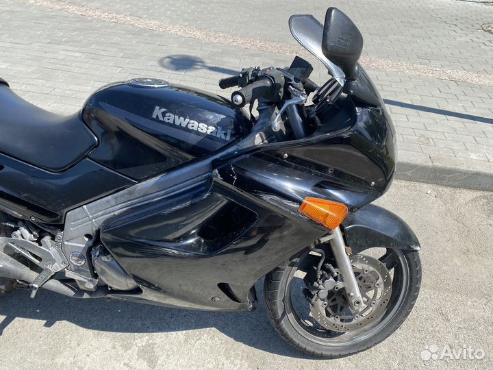 Продам Kawasaki zzr 250