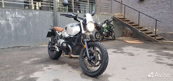 BMW R nine T scrambler