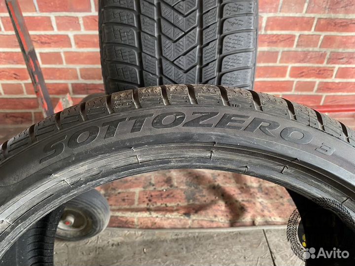 Pirelli Scorpion Winter 315/30 R21 105W