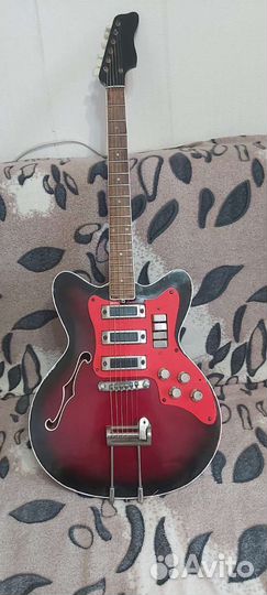 Продам гитара полу акустика jolana special