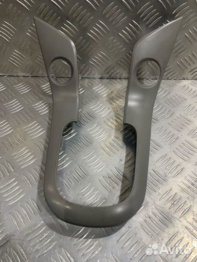 Накладка консоли Chevrolet Cruze седан 1.6 F16D3