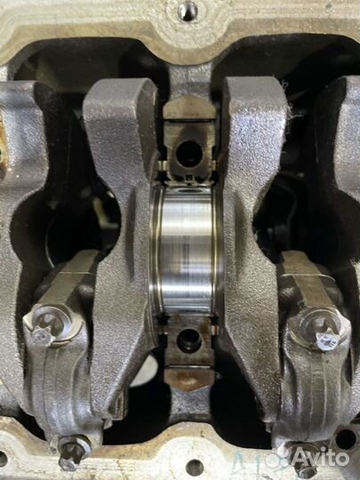 Б/У Низ двигателя шортблок: блок+поршня+шат#001