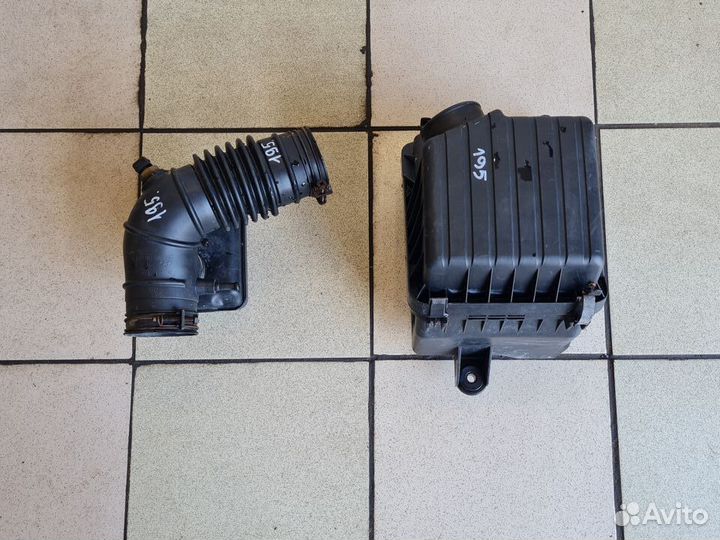 Корпус воздушного фильтра Kia Magentis