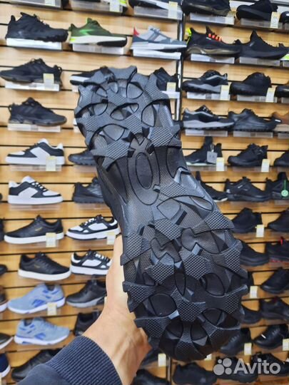 Кроссовки мужские