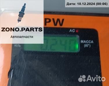 Поворотник (указатель поворота) левый 2028260743 на Mercedes W202 (C)