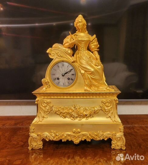 Каминные часы бронза
