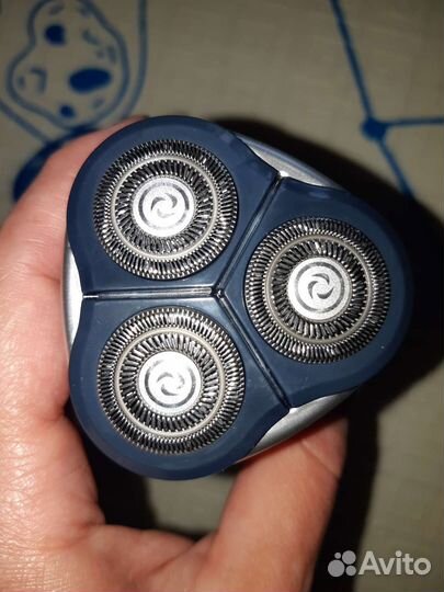 Бритва электрическая Avon