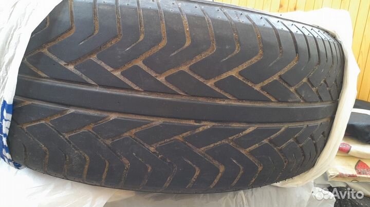 Yokohama Advan ST V802 235/60 R18 107W