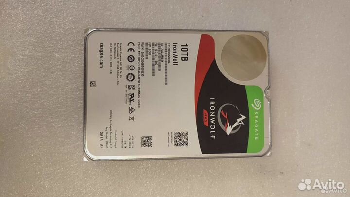 Жёсткий диск 10 tb Iron wolf