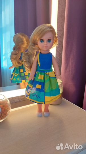 Одежда для куклы Мила 