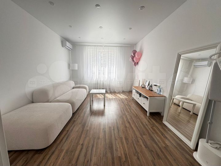 2-к. квартира, 60 м², 2/24 эт.