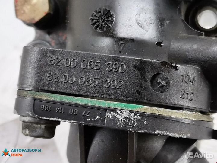 Корпус термостата Mitsubishi Space Star рест. 2003