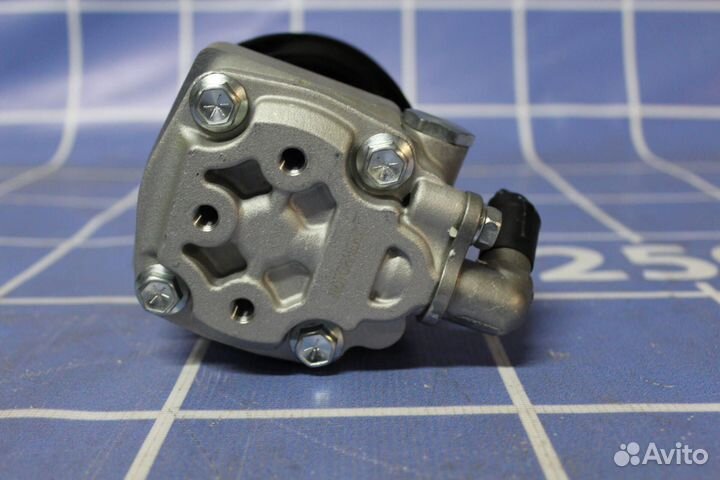 Насос гидроусилителя Land-Rover Range Rover Sport