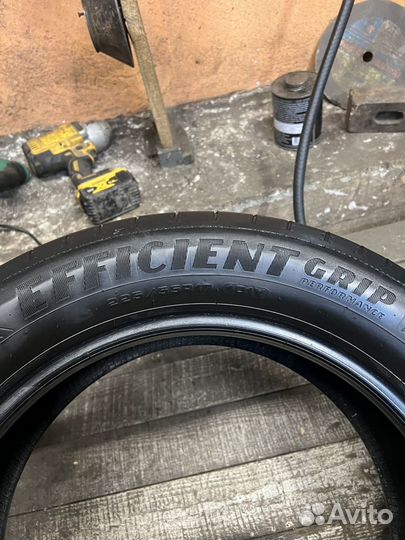 Goodyear EfficientGrip Performance 225/55 R17 101Y