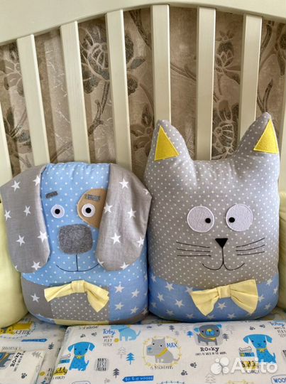 Бортики в кроватку+комплект постельного белья