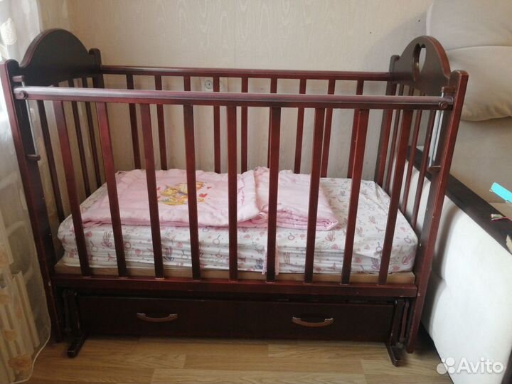 Детская кроватка / кровать детская с матрасом