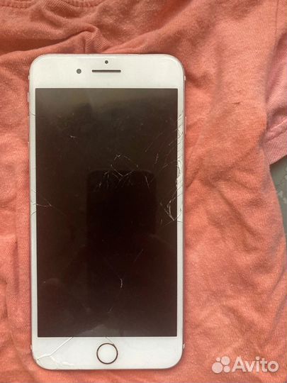 Телефон iPhone 7 plus