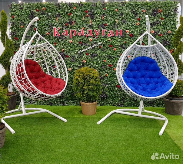 Подвесная качель из экоротанга 