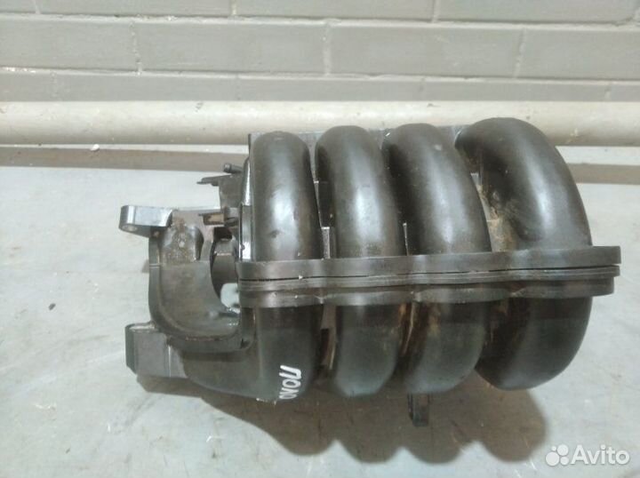 Коллектор впускной Volkswagen Polo (Rus) 1.6 2013