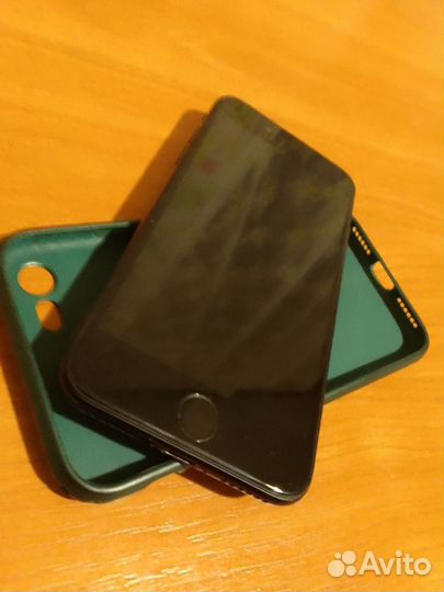 Телефон iPhone 7 128gb