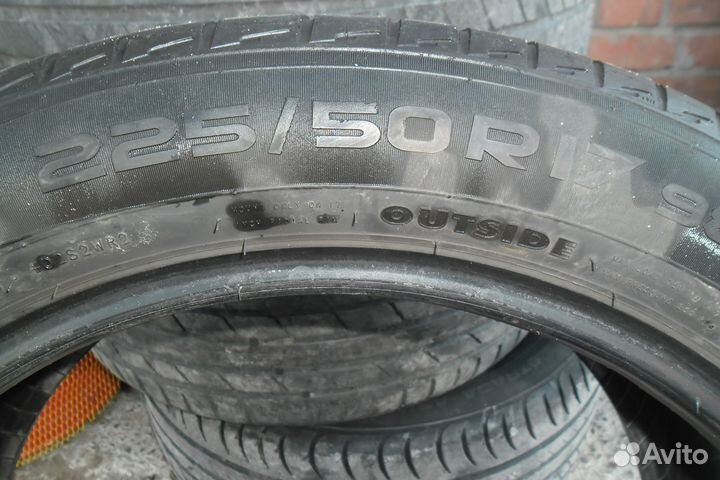Nokian Tyres Hakka Blue 225/50 R17