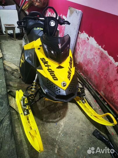 Продам Summit X 800R