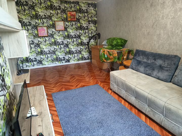 2-к. квартира, 50 м², 3/5 эт.