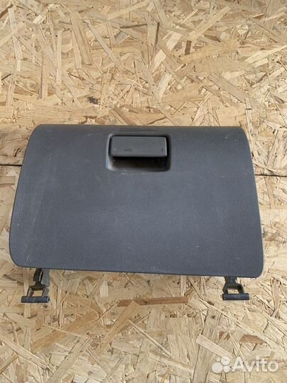 Форд фокус 2 бардачок