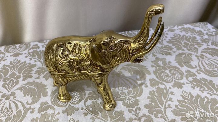 Бронзовый слоник