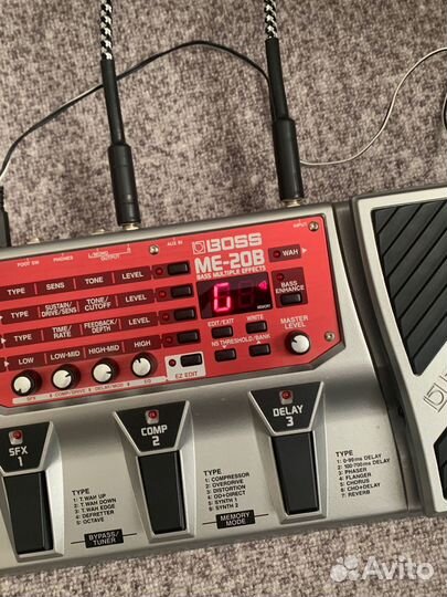 Процессор для басс-гитары boss ME-20B