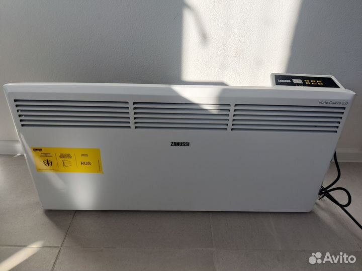 Конвектор электрический Zanussi ZCH/S-2000 ER