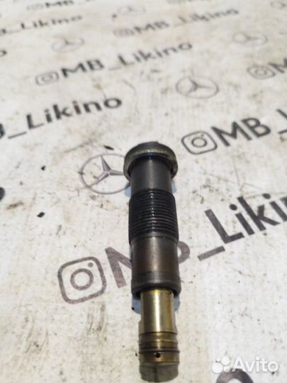 Натяжитель цепи грм Mercedes S-Class W221