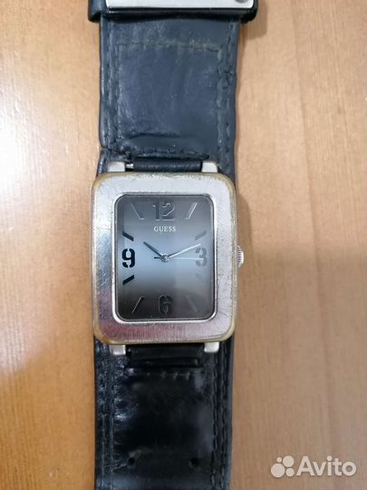 Часы мужские guess