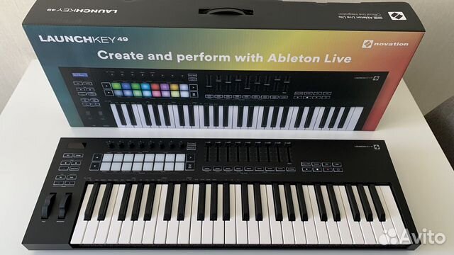 Novation Launchkey 49 MK3 midi-клавиатура