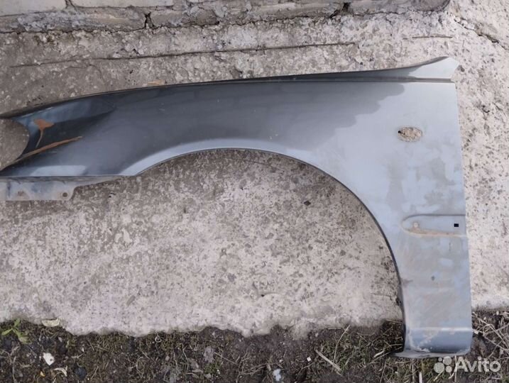 Крыло на hyundai accent