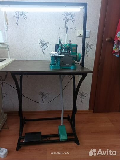 Швейная машина бу оверлок