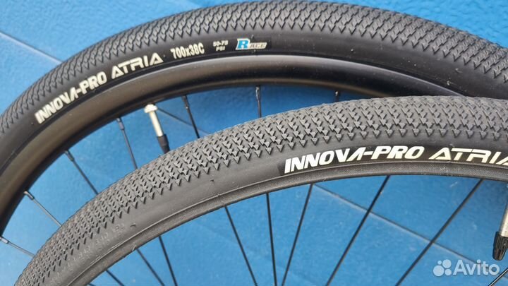 Колесо заднее Specialized 700С