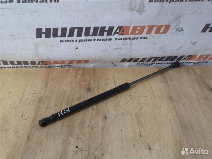 Амортизатор крышки багажника Opel Astra H 1.8 2009