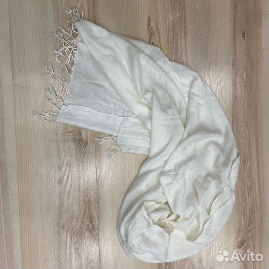 Палантины и шифоновые шарфы женские