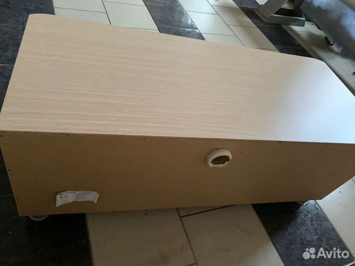 Тумба под телевизор