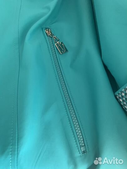 Ветровка женская 64-66