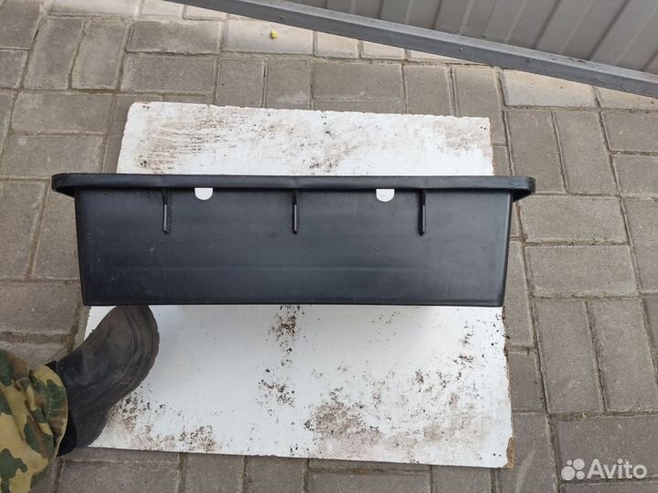 Пластиковые ящики