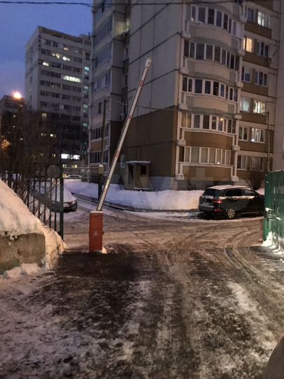 Машиноместо, 18 м²