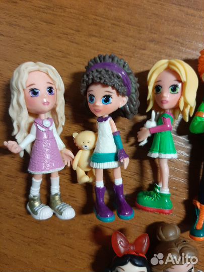Коллекции фигурок hasbro princess disney смурфики